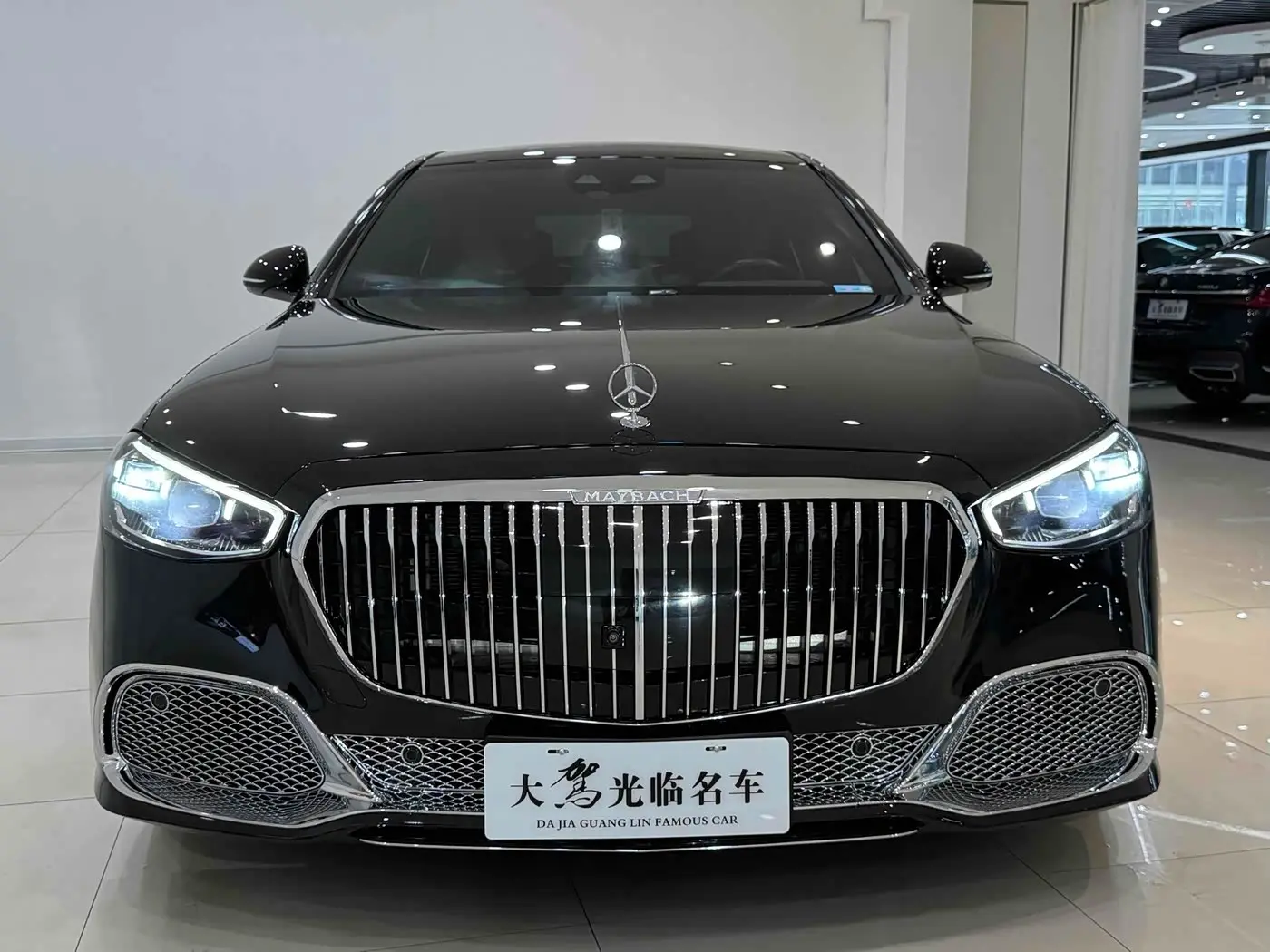 Mercedes-Benz S-Class 2021 — Photo 2/20
