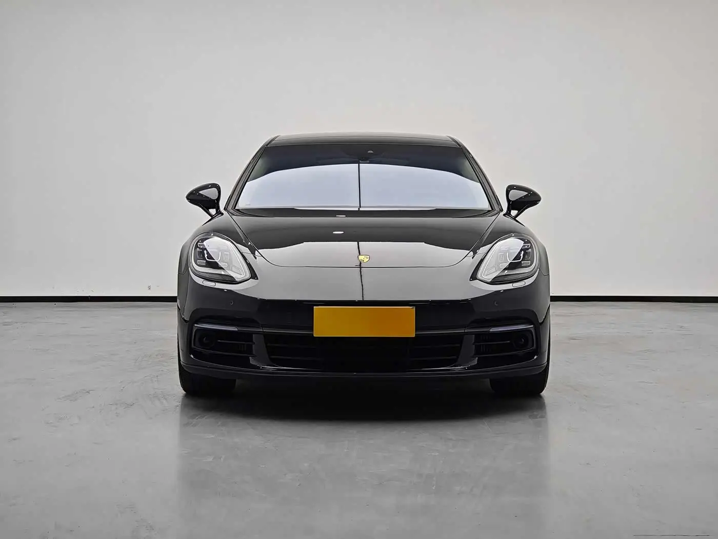 Porsche Panamera 2018 — Photo 3/20
