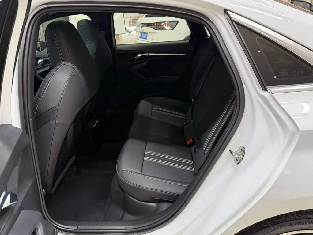 Audi A3 2023 — Photo 18/20