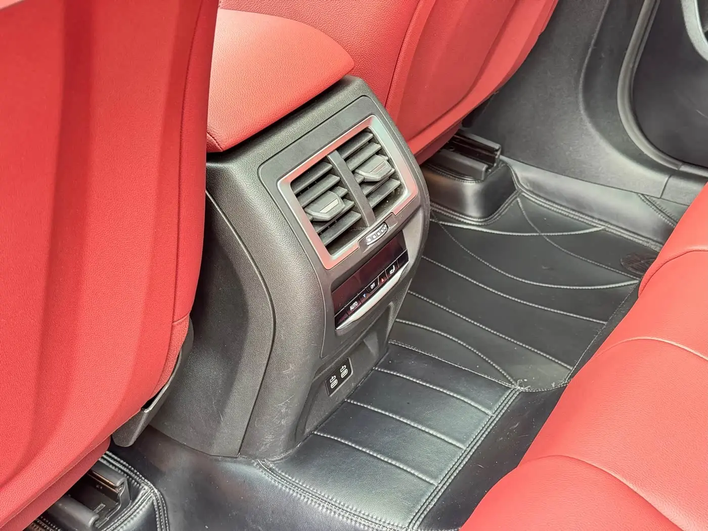 BMW X3 2023 — Photo 16/17