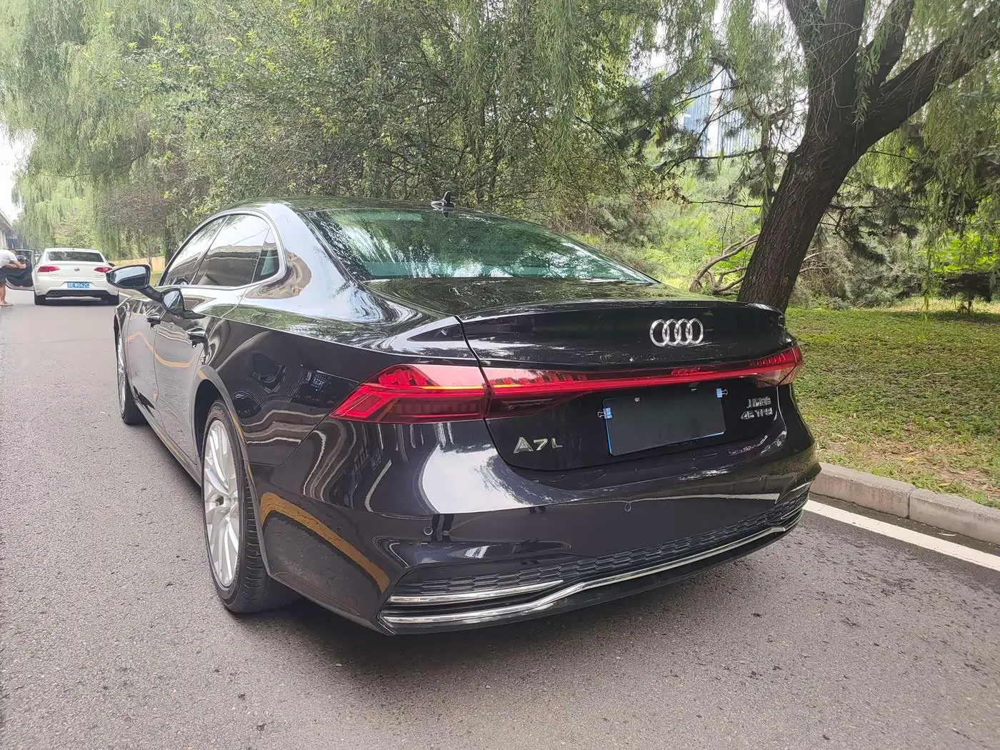 Audi A7L 2024 — Şəkil 7/15