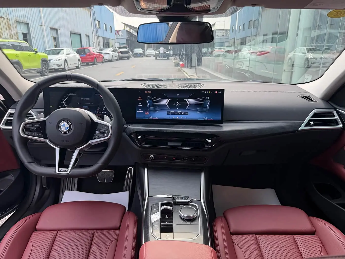 BMW 4 Series 2025 — Photo 7/12