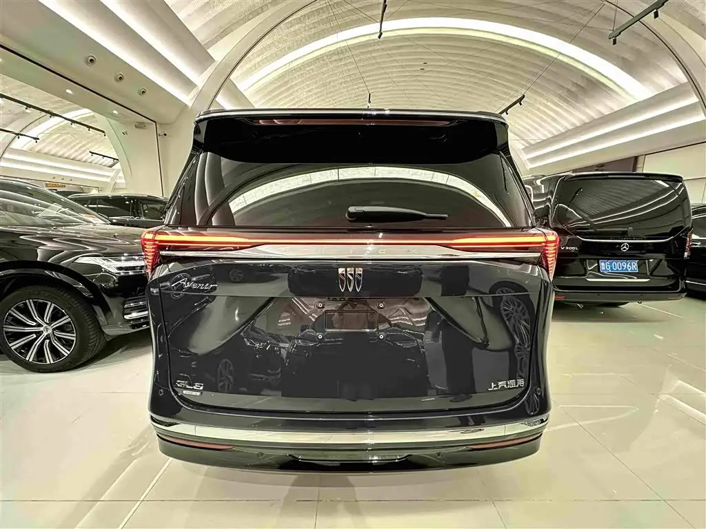 Buick GL8 New Energy 2026 — Photo 5/20