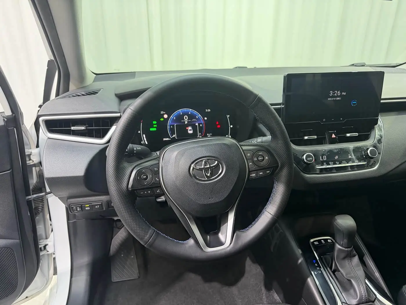 Toyota Corolla 2023 — Şəkil 8/13