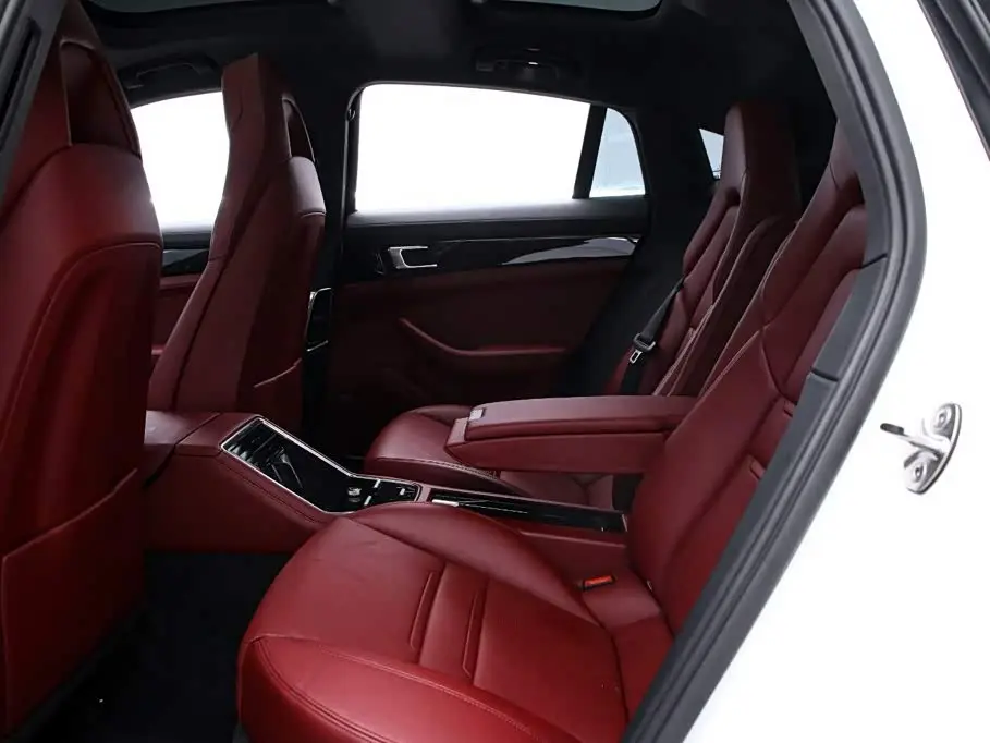 Porsche Panamera 2021 — Photo 17/20