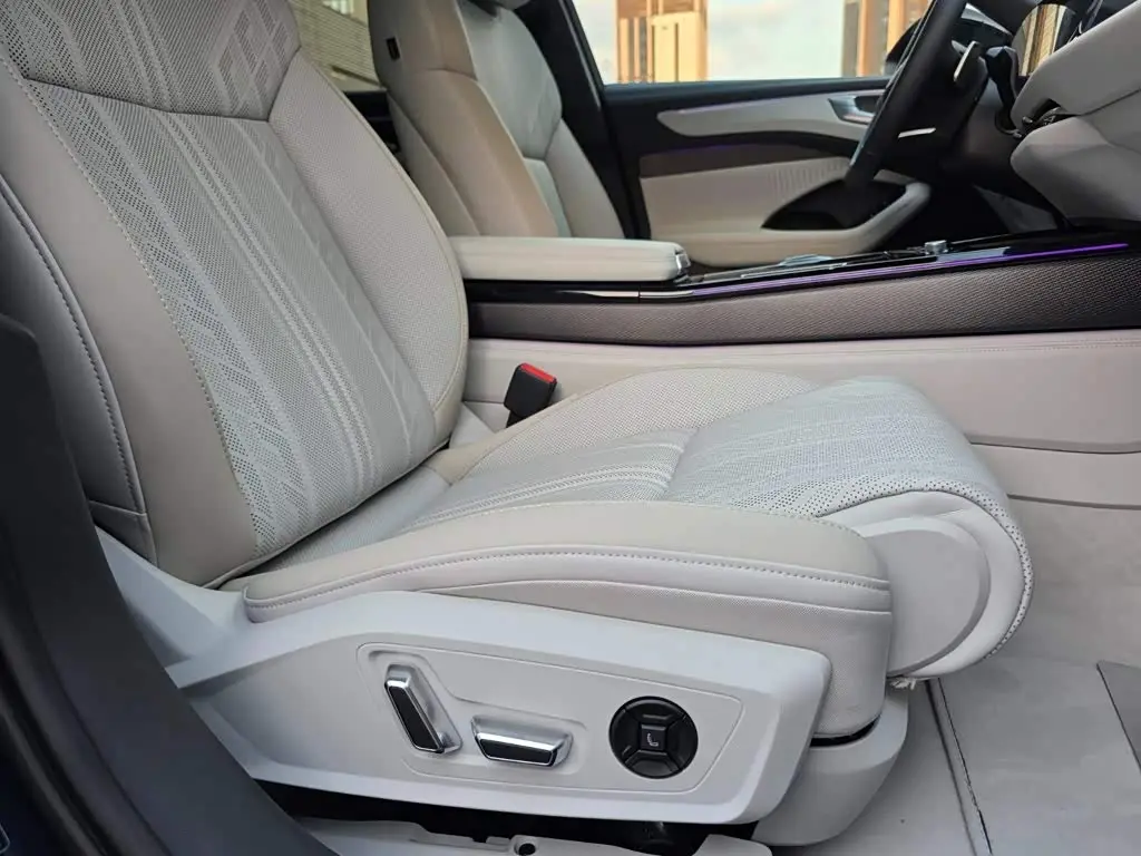 Audi A6L 2026 — Photo 12/16