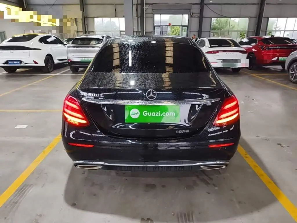 Mercedes-Benz E-Class 2020 — Photo 4/20