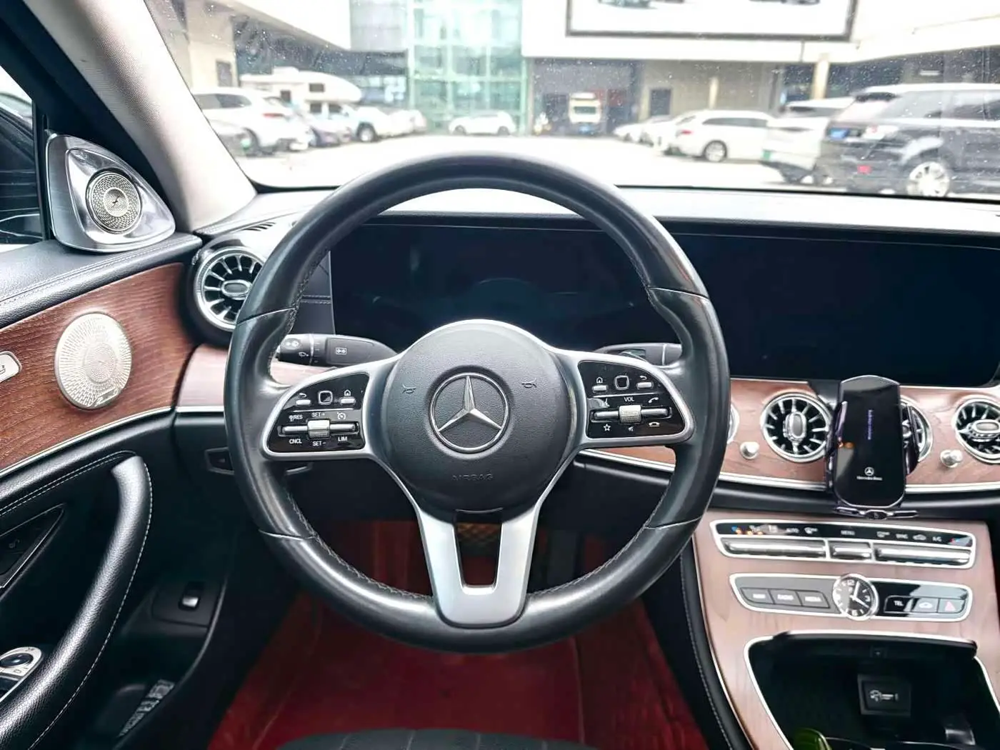 Mercedes-Benz E-Class 2020 — Фото 4/7