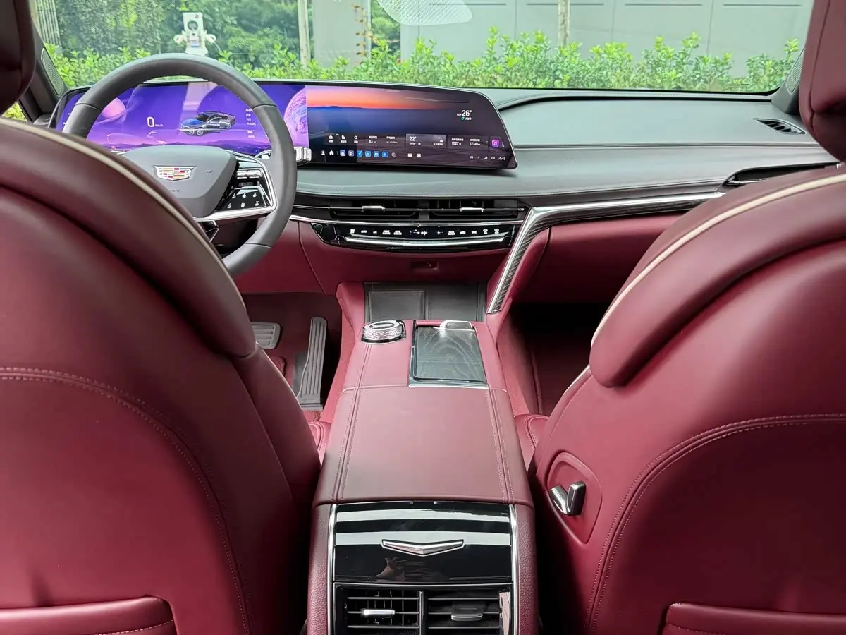 Cadillac CT6 2023 — Photo 12/20
