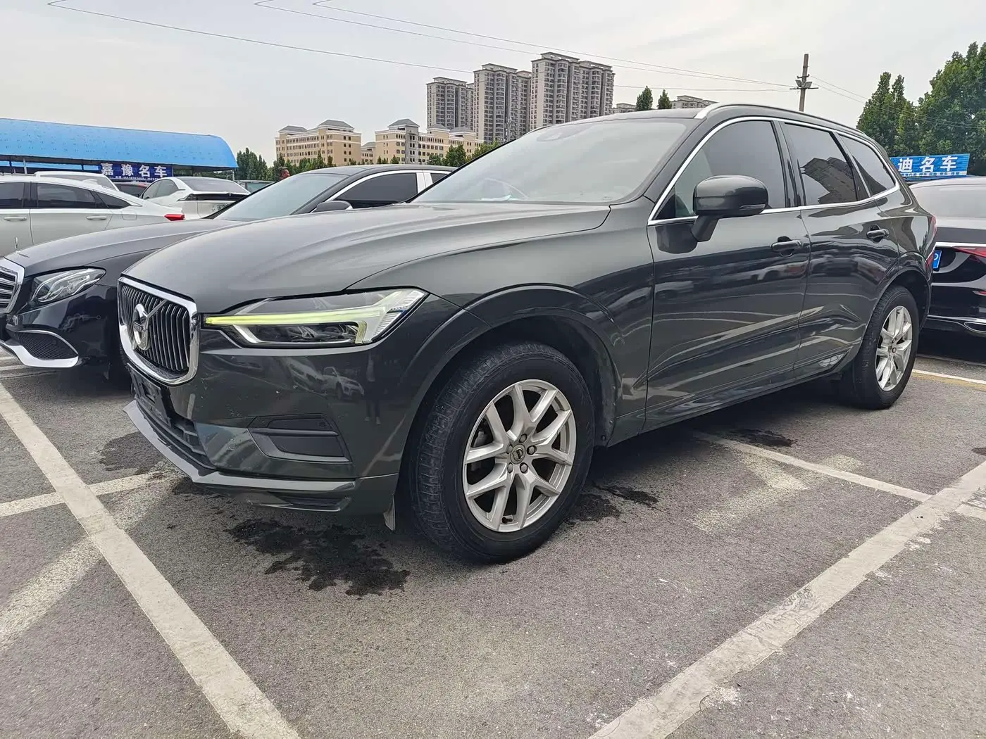 Volvo XC60 2019 — Фото 1/7