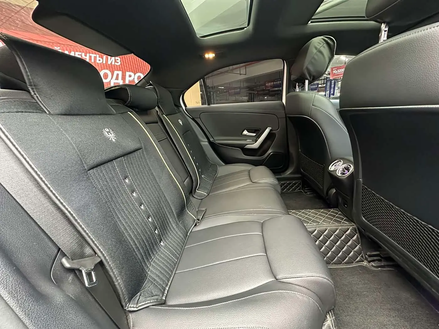 Mercedes-Benz A-Class 2022 — Photo 15/17