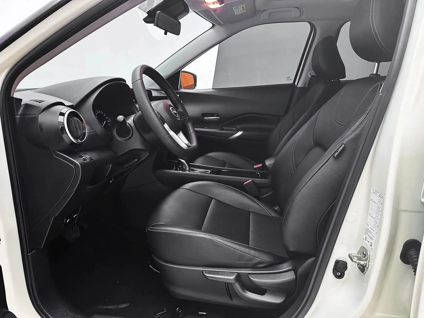 Nissan Kicks 2024 — Photo 10/20