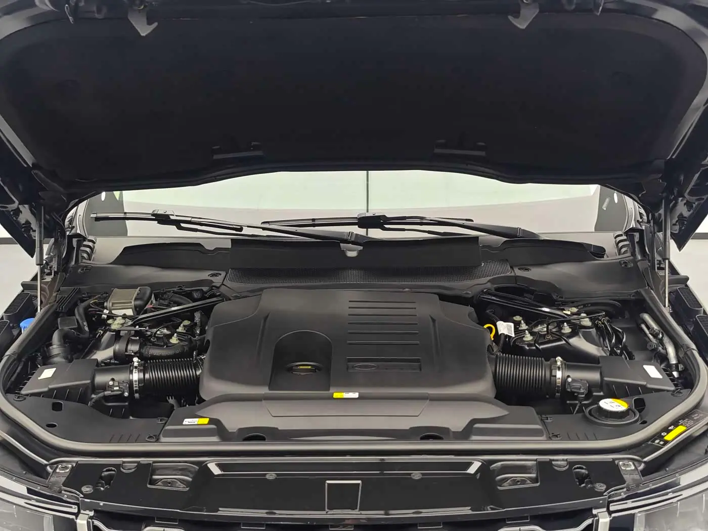 Land Rover Range Rover Sport 2020 — Photo 19/19