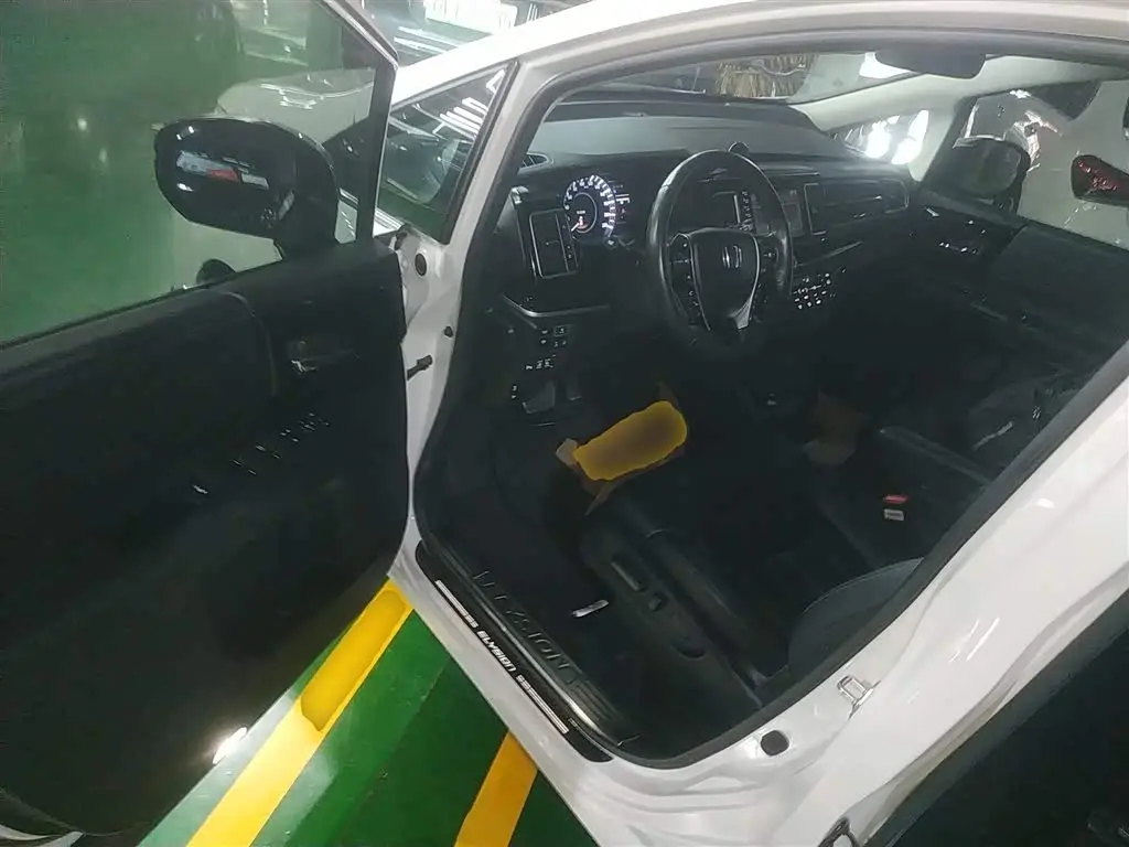 Honda Elysion 2021 — Photo 12/20