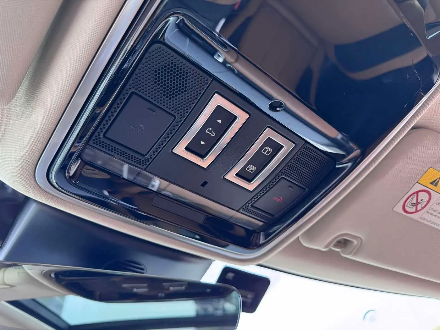 Land Rover Range Rover Sport 2019 — Photo 14/20