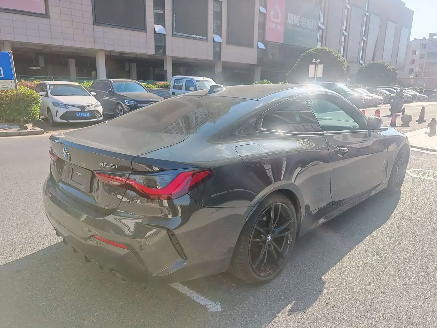 BMW 4 Series 2023 — Photo 5/9