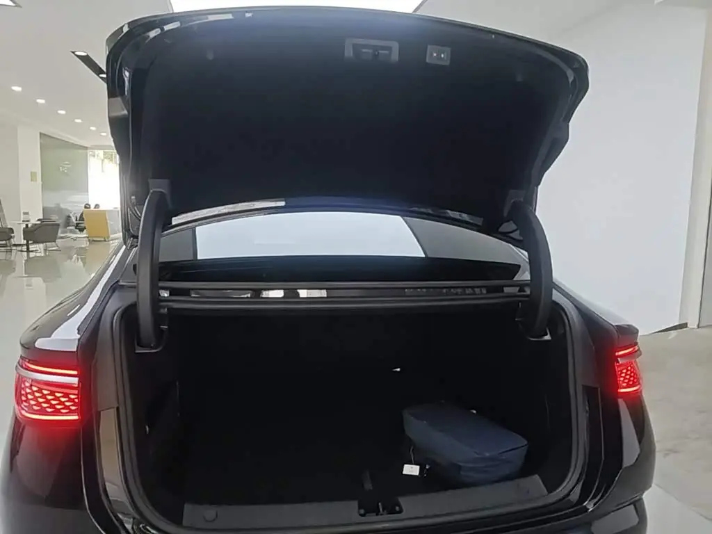 BYD Seal 07 DM-i 2026 — Фото 15/20