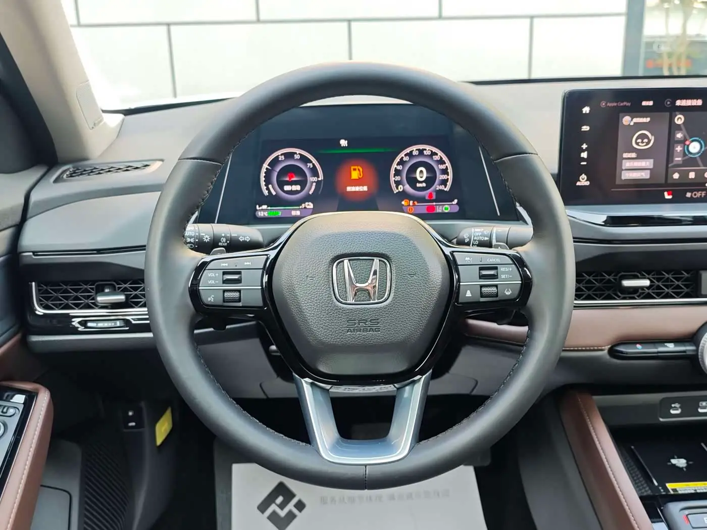 Honda Inspire Hybrid 2025 — Photo 11/20