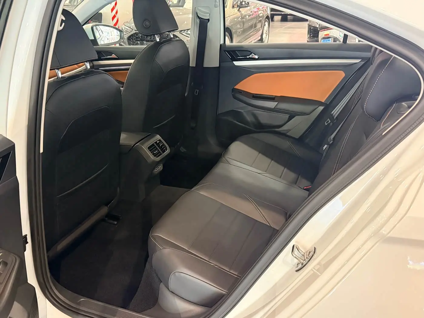 Volkswagen Bora 2024 — Şəkil 16/16