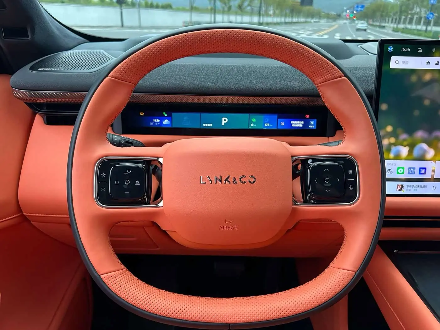 Lynk & Co 900 2025 — Photo 19/20