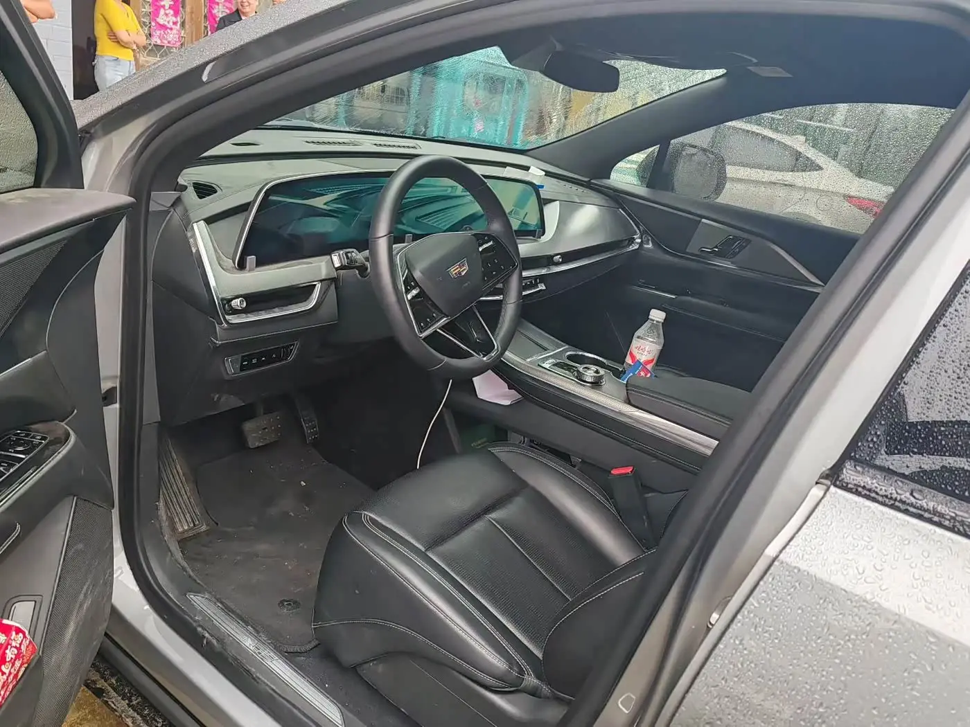 Cadillac XT5 2024 — Photo 5/9