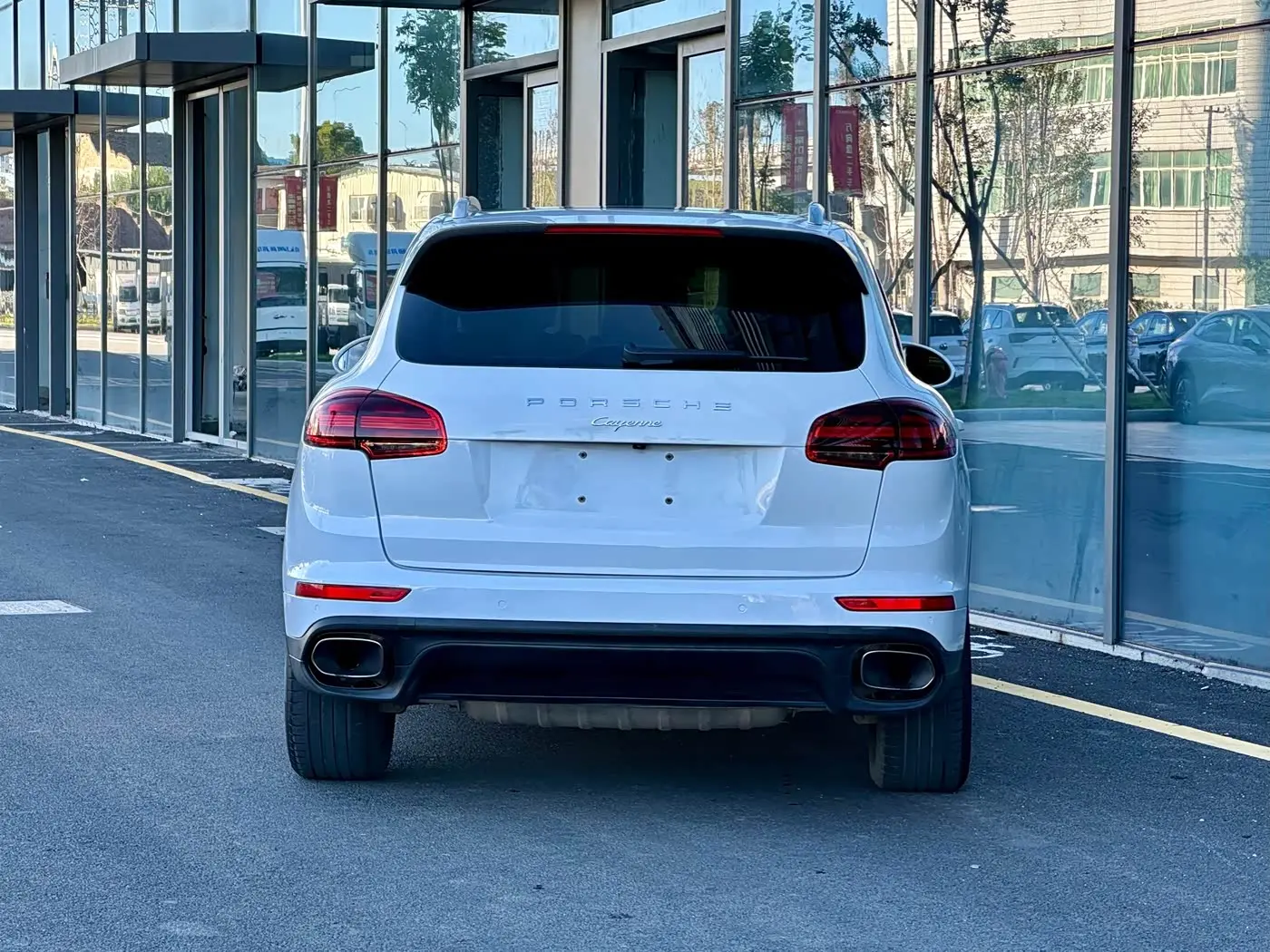 Porsche Cayenne 2016 — Şəkil 6/15
