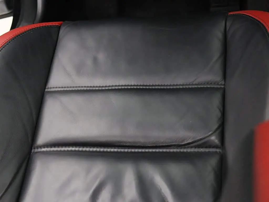 Mercedes-Benz C-Class AMG 2010 — Şəkil 19/20