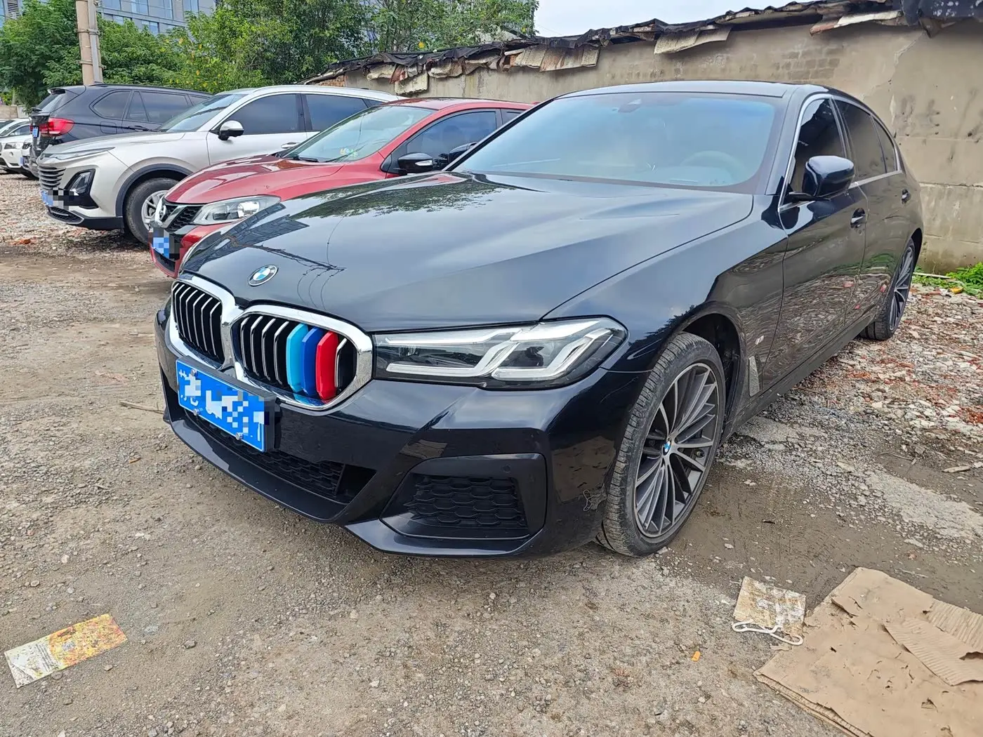 BMW 5 Series 2023 — Фото 1/17