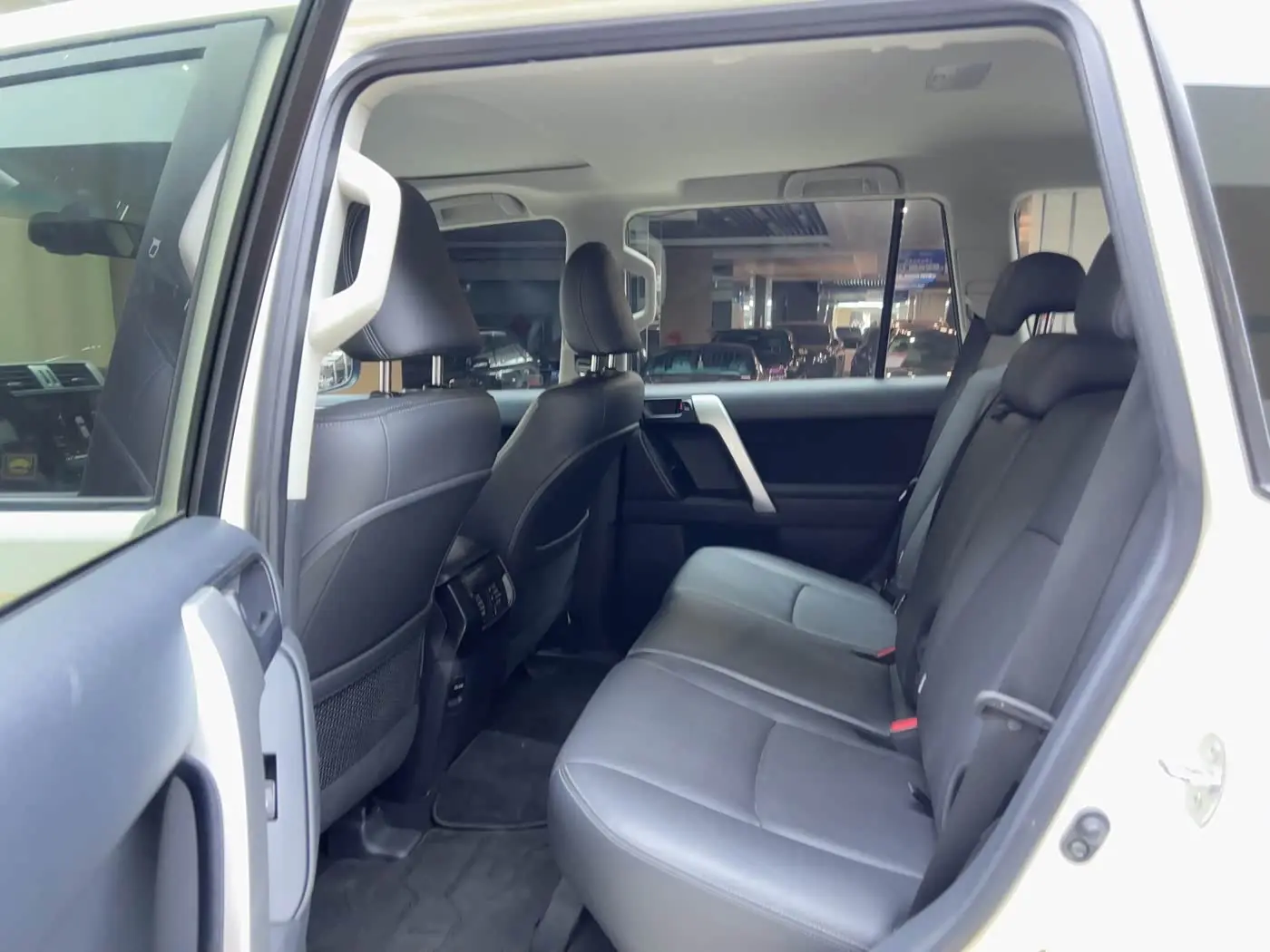 Toyota Prado 2017 — Фото 9/14