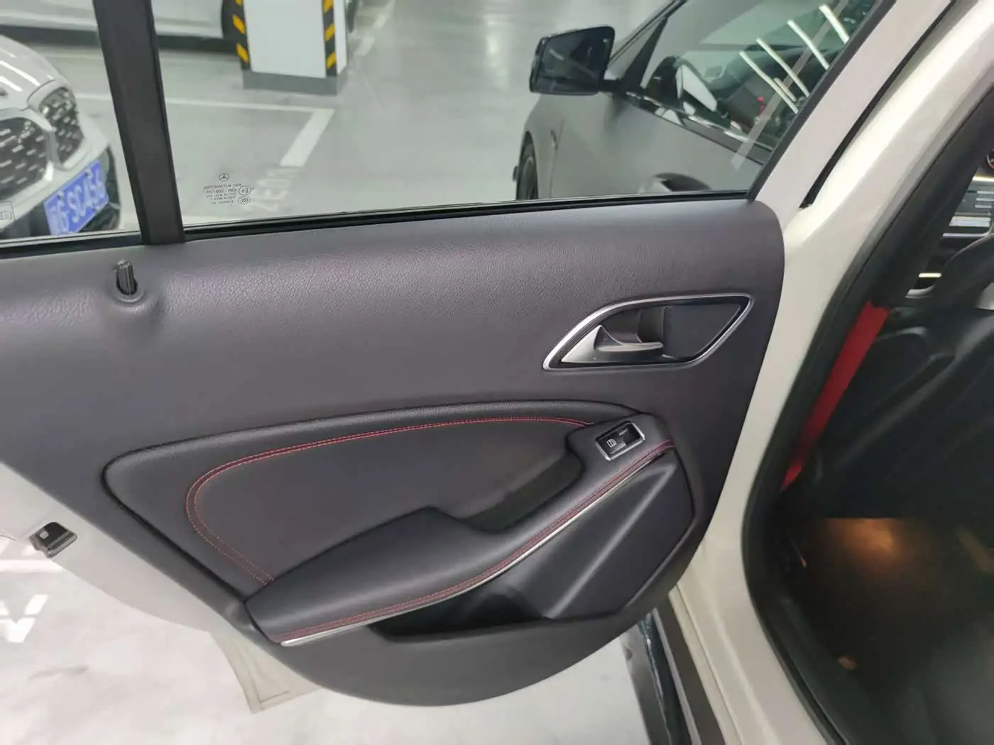 Mercedes-Benz A-Class AMG 2018 — Şəkil 7/17