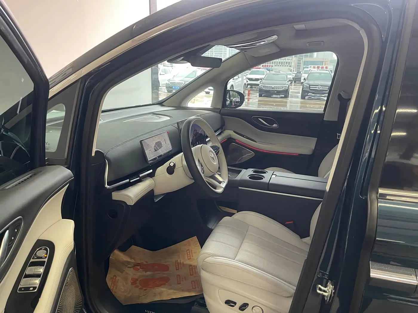 Voyah Auto Voyah Dreamer 2025 — Şəkil 13/20