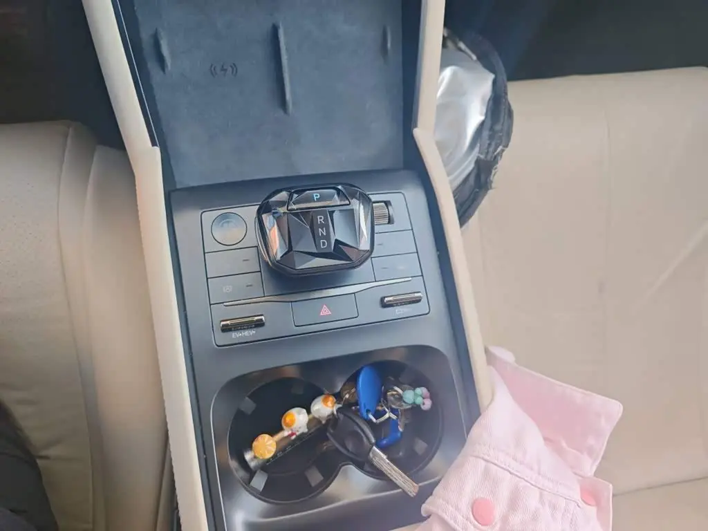 BYD Qin L 2024 — Photo 10/20