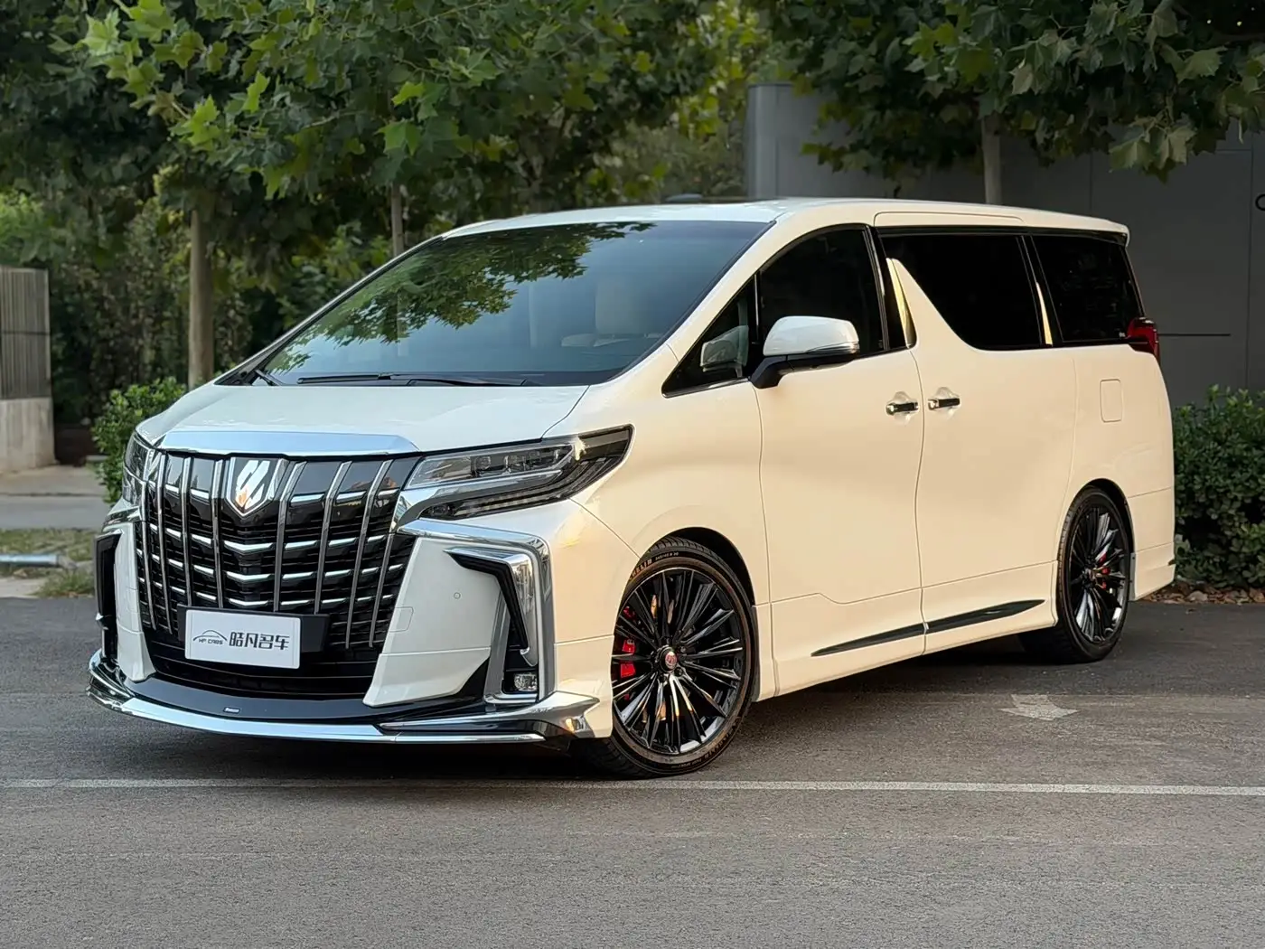 Toyota Alphard, 2018