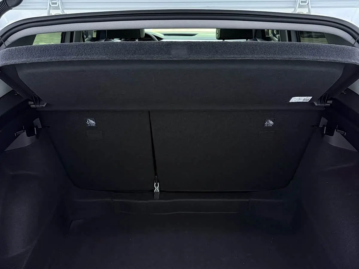 Volkswagen Tanying 2023 — Photo 16/20
