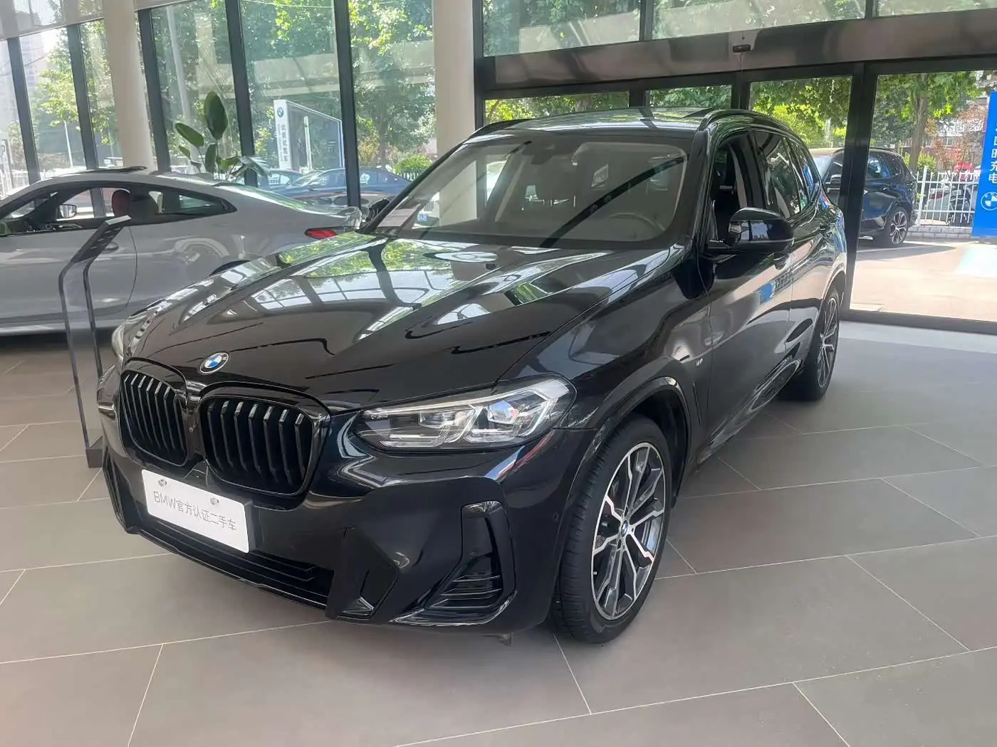 BMW X3 2023 — Фото 1/4