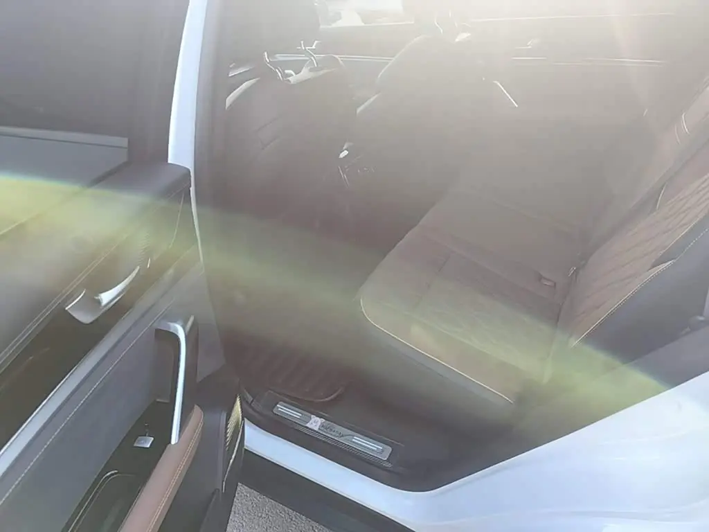 BYD Tang New Energy 2022 — Şəkil 17/20