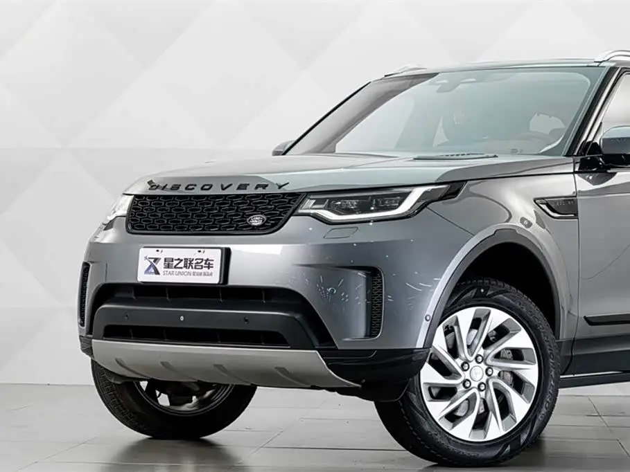Land Rover Discovery 2023 — Фото 3/20