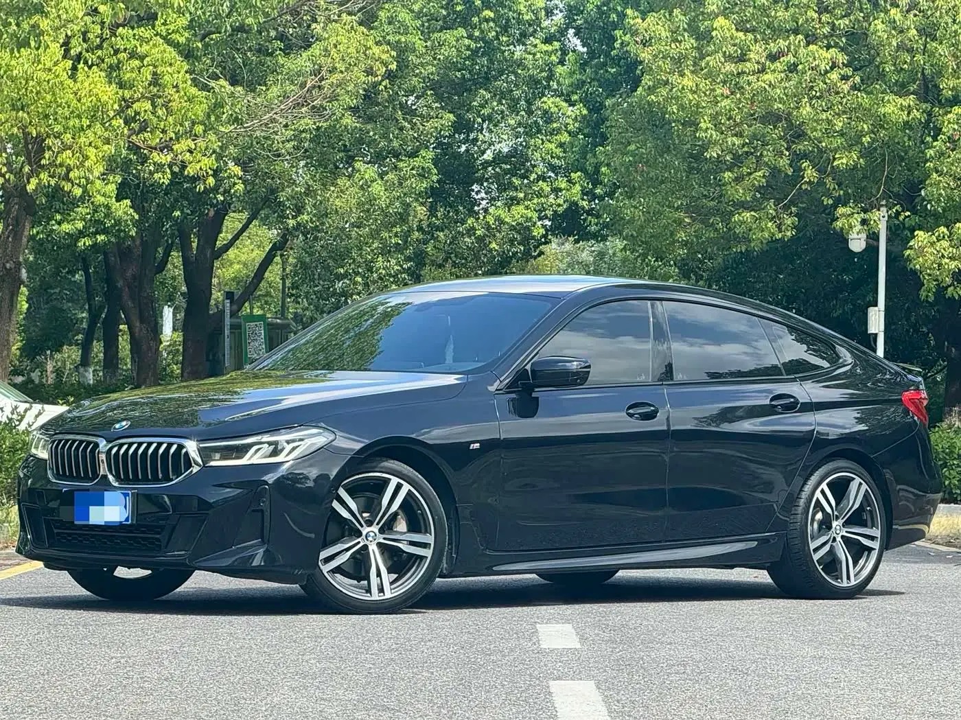 BMW 6 Series GT 2022 — Photo 1/19