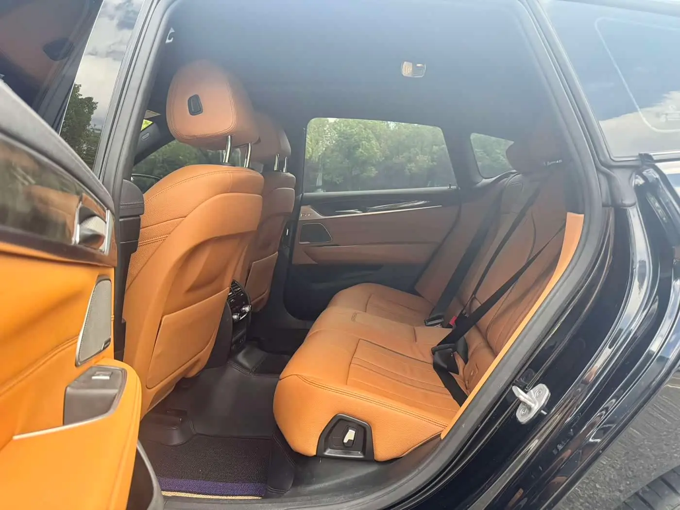 BMW 6 Series GT 2022 — Photo 12/19
