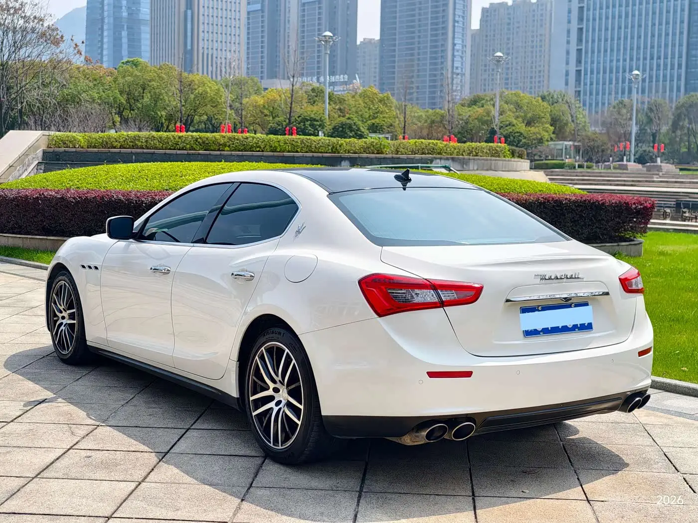 Maserati Ghibli 2015 — Фото 17/18