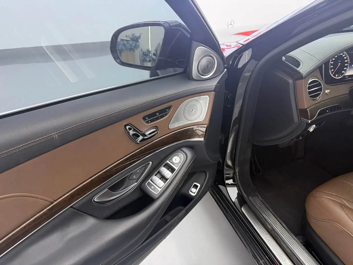 Mercedes-Benz S-Class 2015 — Фото 7/17
