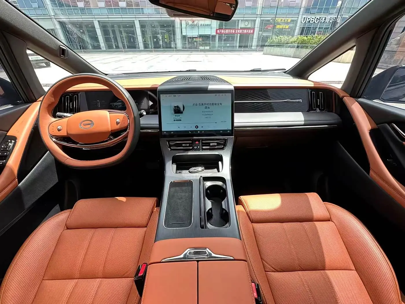 GAC Trumpchi Trumpchi Xiangwang M8 2026 — Photo 8/14