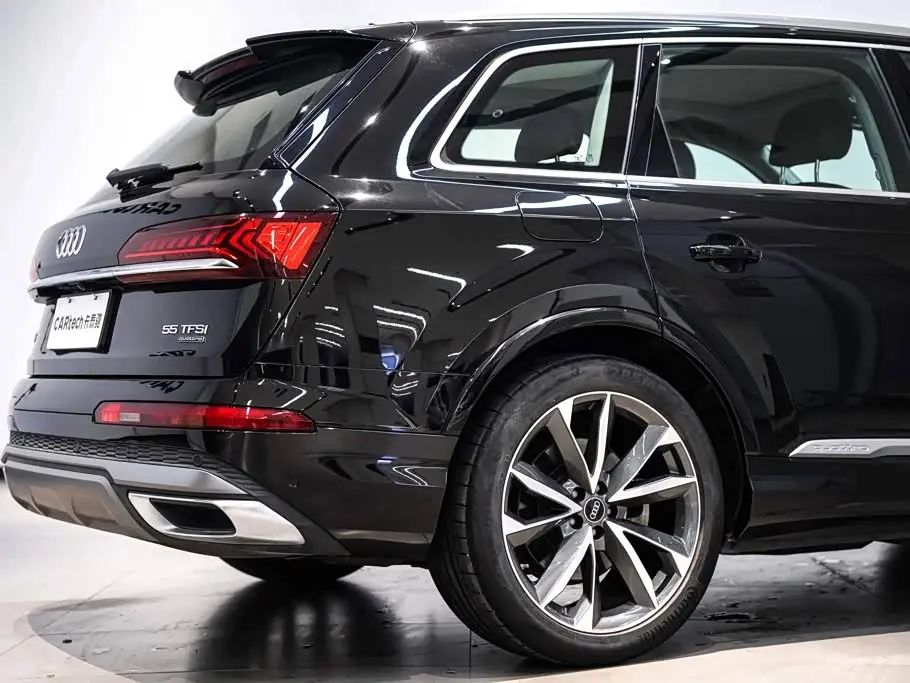 Audi Q7 2023 — Şəkil 9/20
