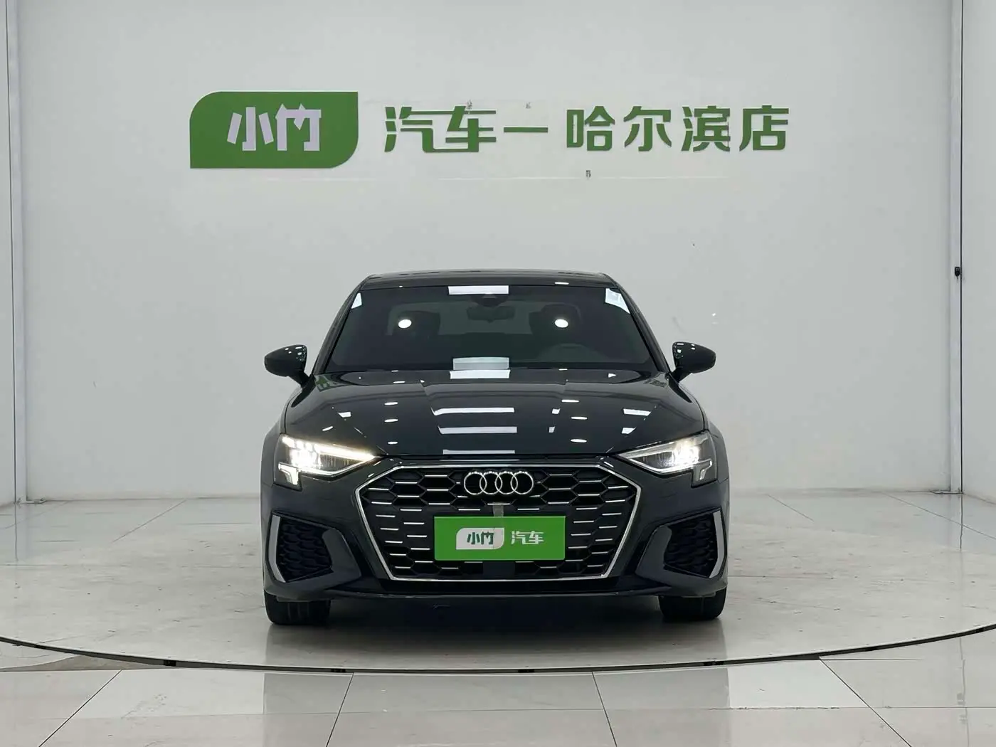 Audi A3 2022 — Photo 2/17