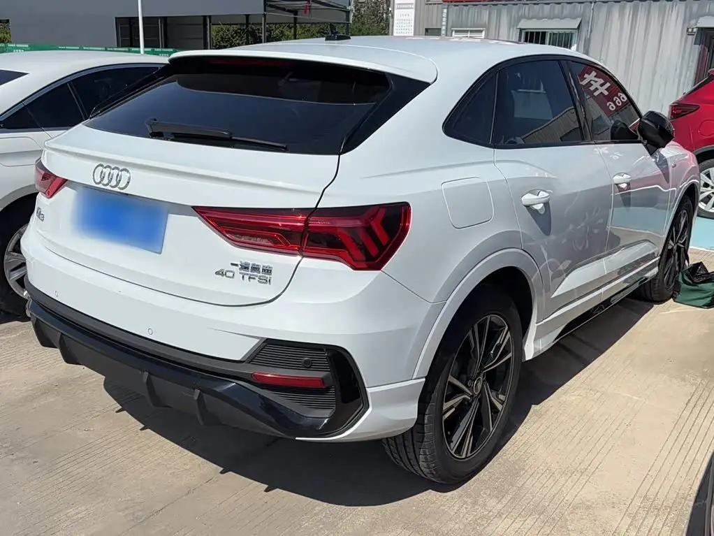 Audi Q3 Sportback 2023 — Photo 5/20