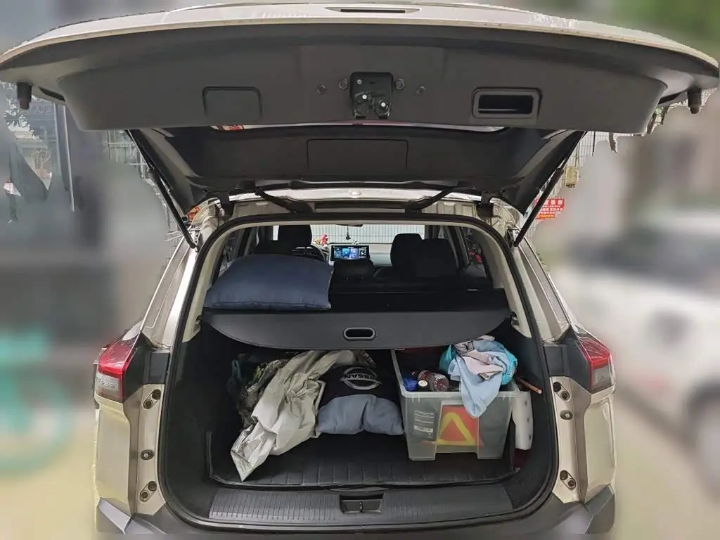 Nissan X-Trail 2023 — Şəkil 15/20