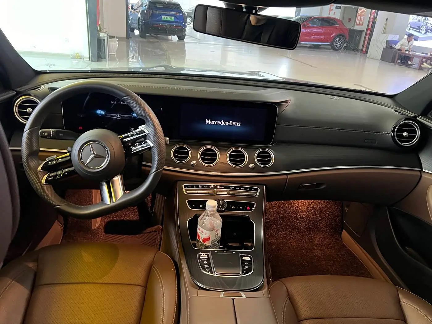 Mercedes-Benz E-Class 2021 — Фото 9/9