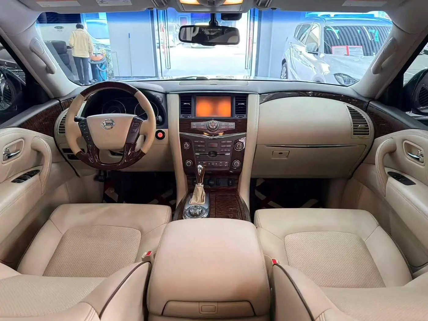 Nissan Patrol 2018 — Фото 7/10