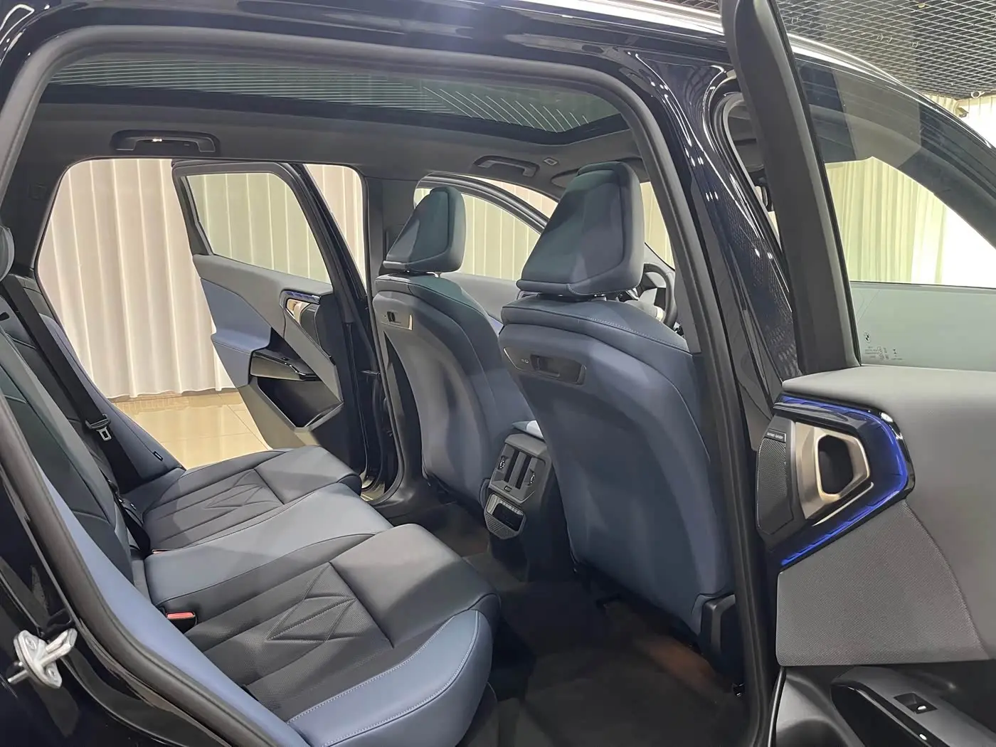 BMW X3 2025 — Photo 11/16