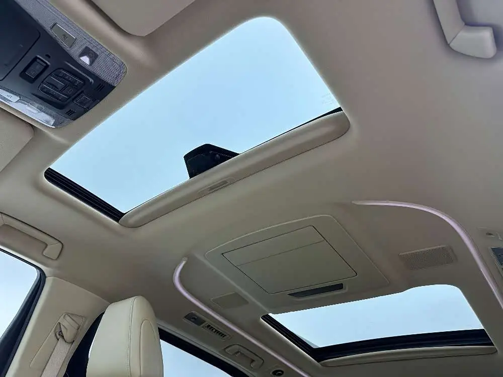 Toyota Alphard 2021 — Photo 16/20